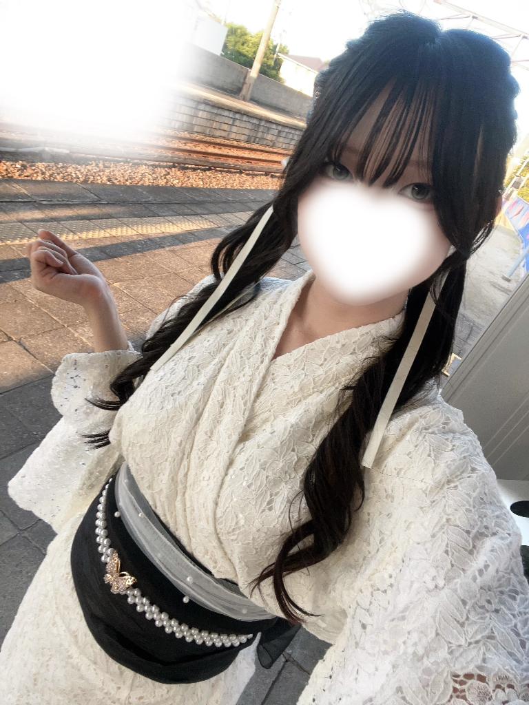 桃瀬ゆあ