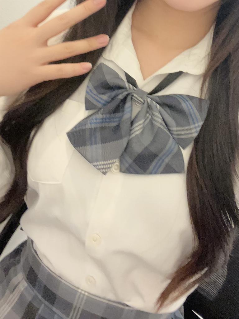 桃瀬ゆあ