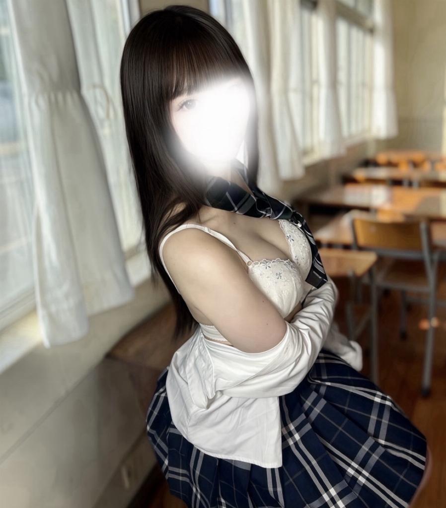桜井りさ
