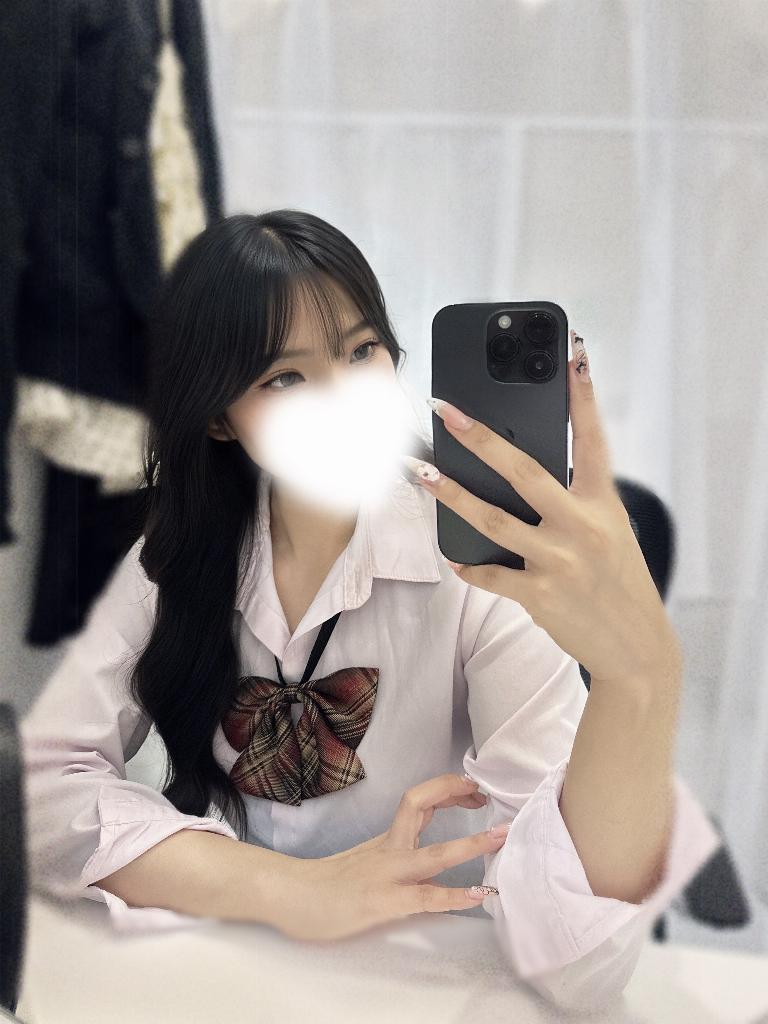 篠森ひかり