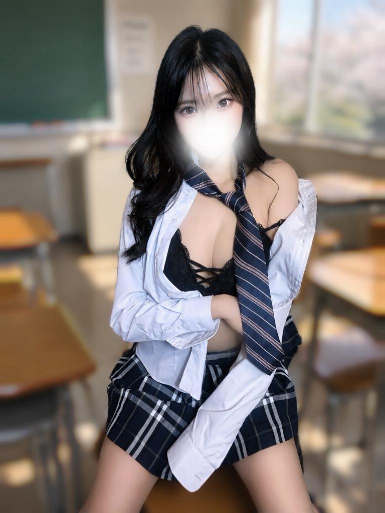 篠森ひかり