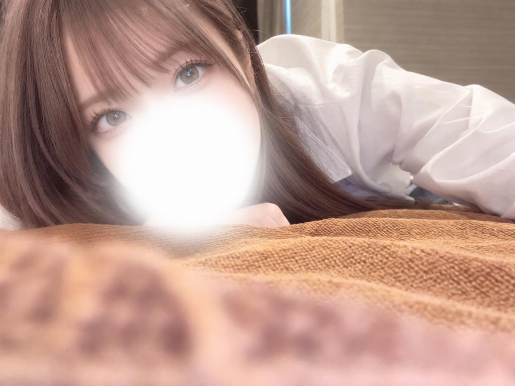 水瀬ひな