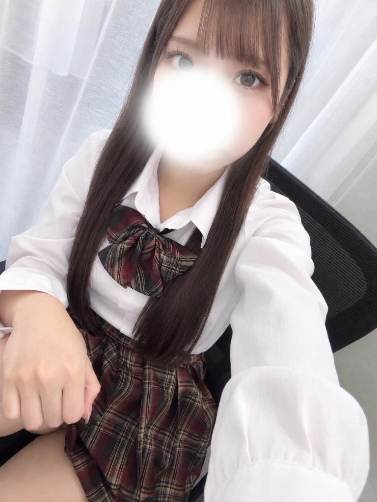 水瀬ひな