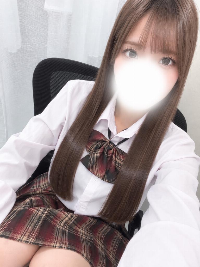 水瀬ひな