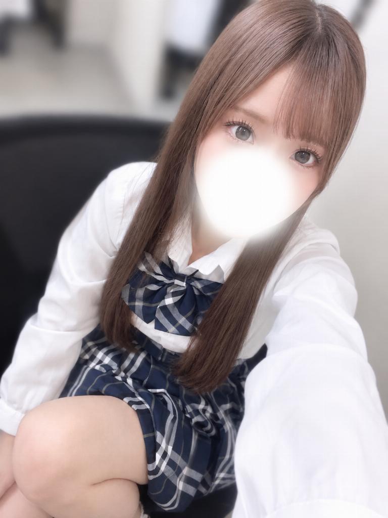 水瀬ひな
