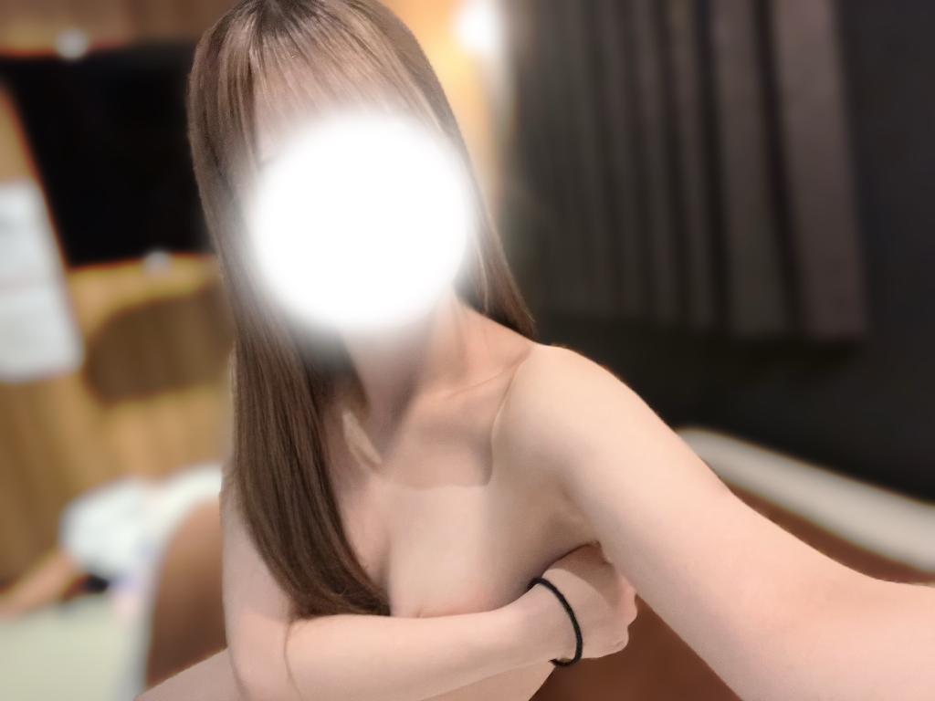 水瀬ひな