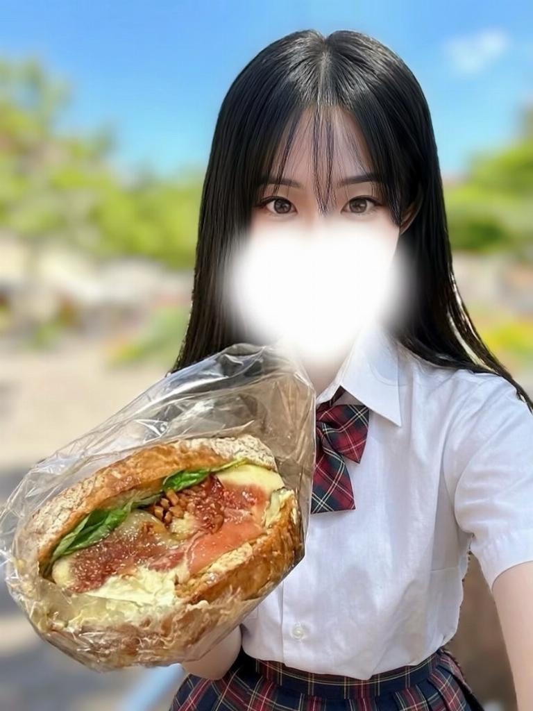 月島えな