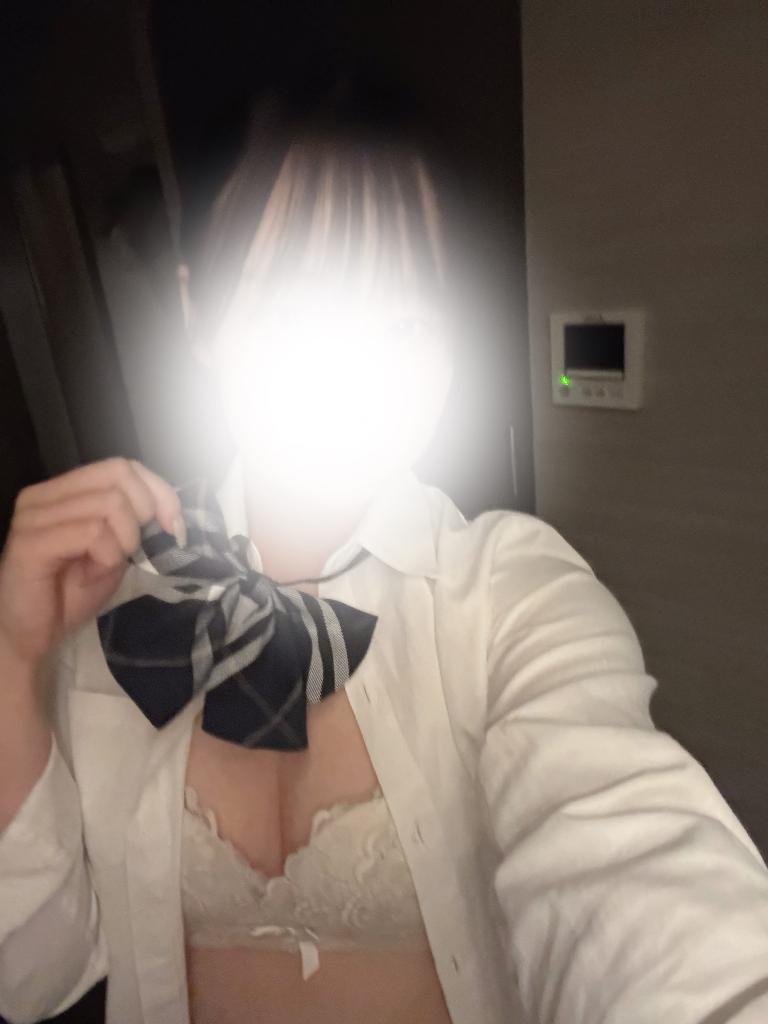 若葉めい