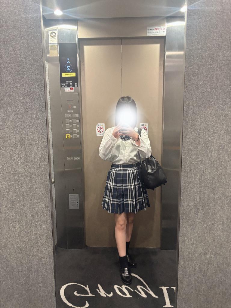 若葉めい