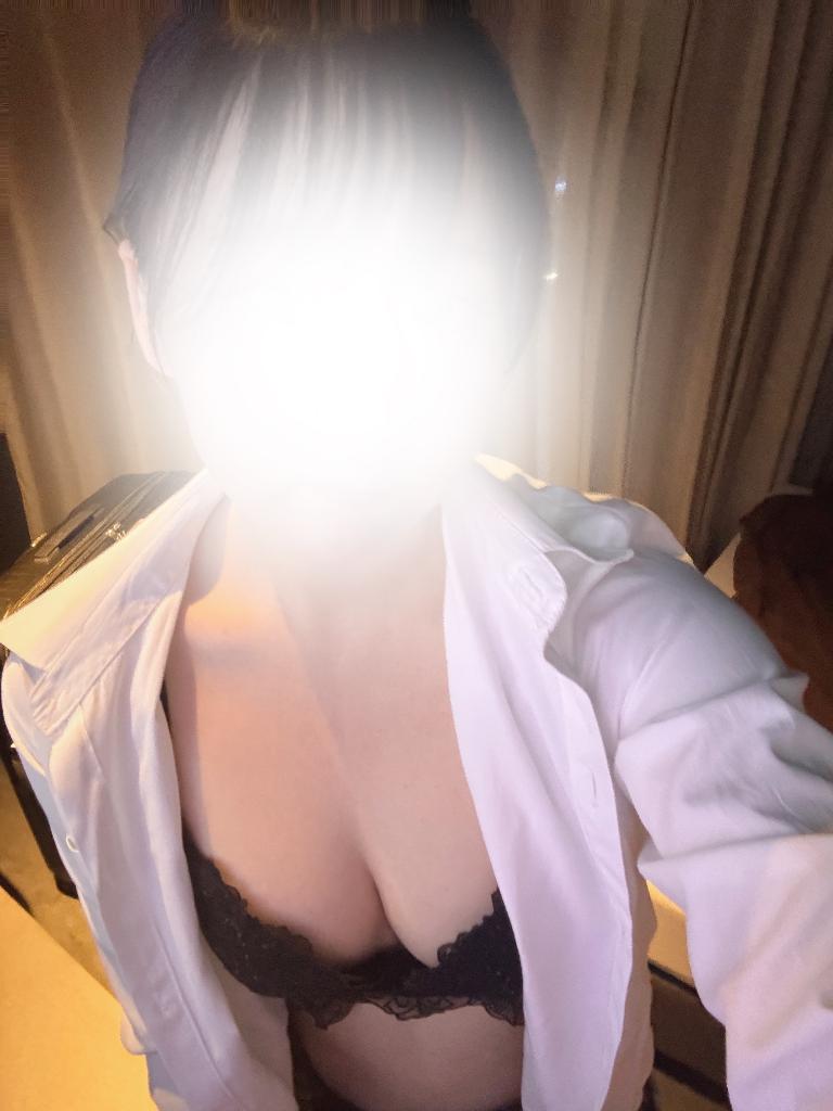 若葉めい