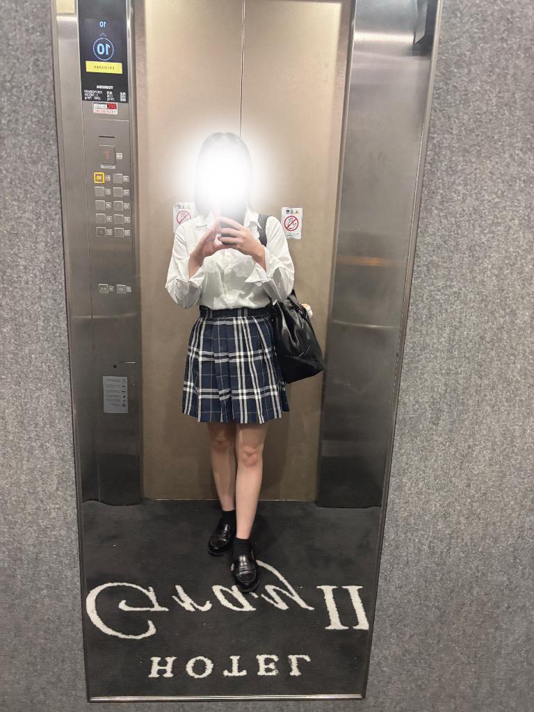 若葉めい