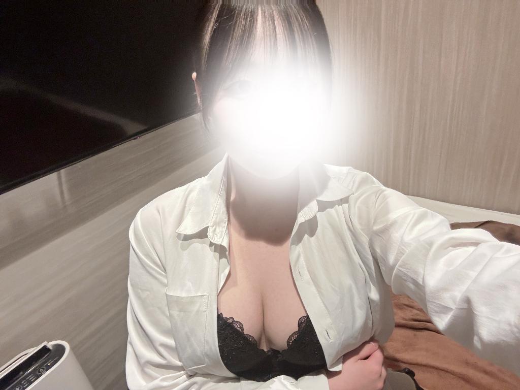 若葉めい