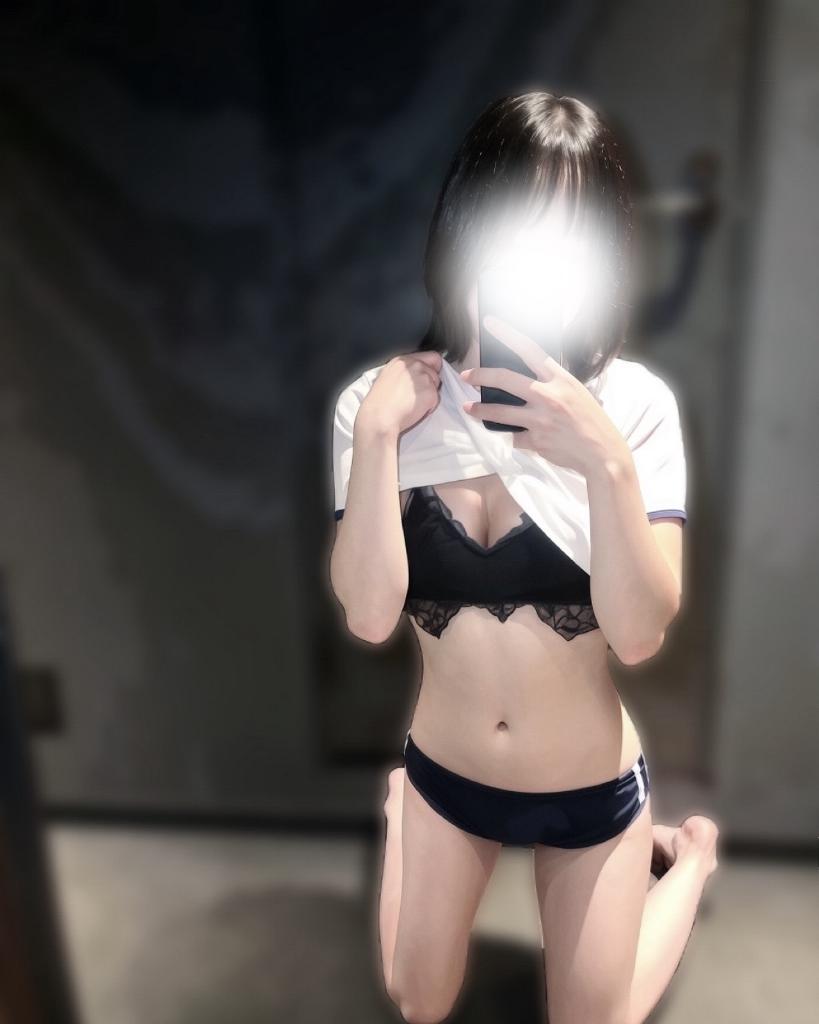 若葉めい